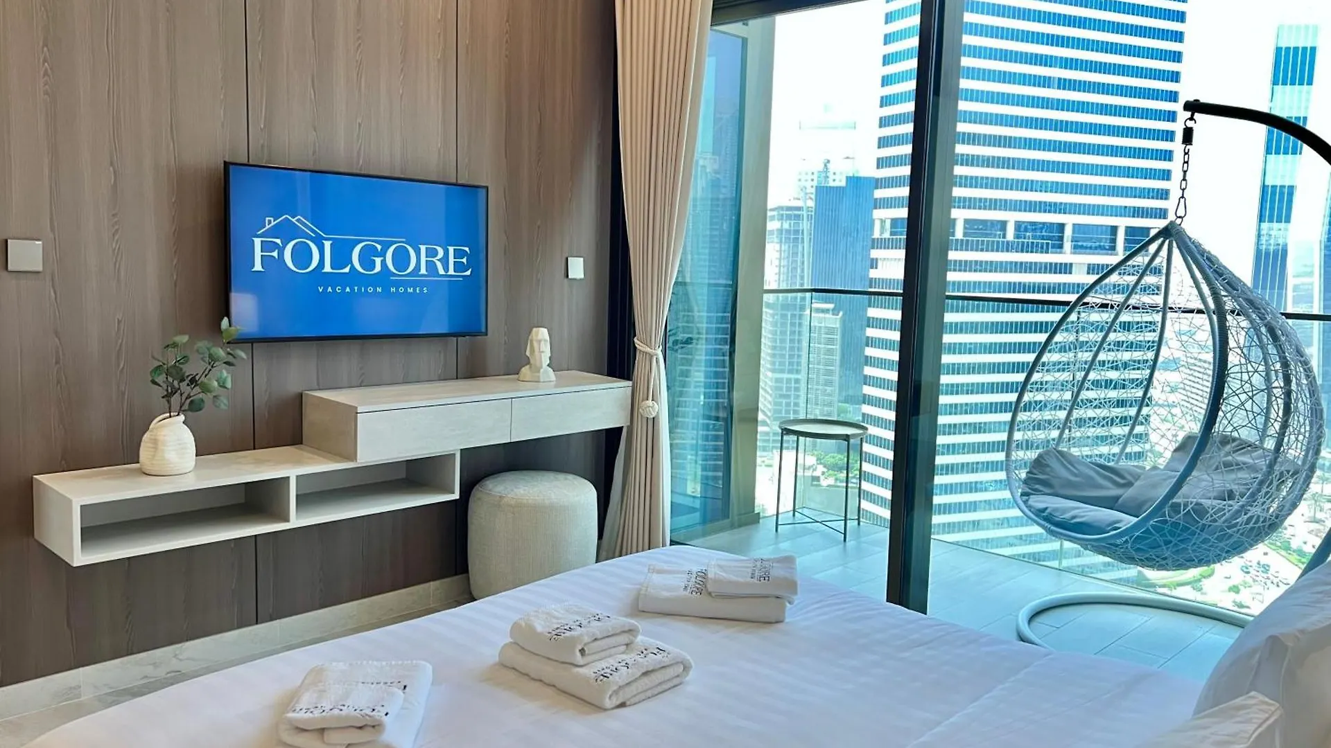 Burj Khalifa And Canal View With Ultra Luxury Dubai United Arab Emirates