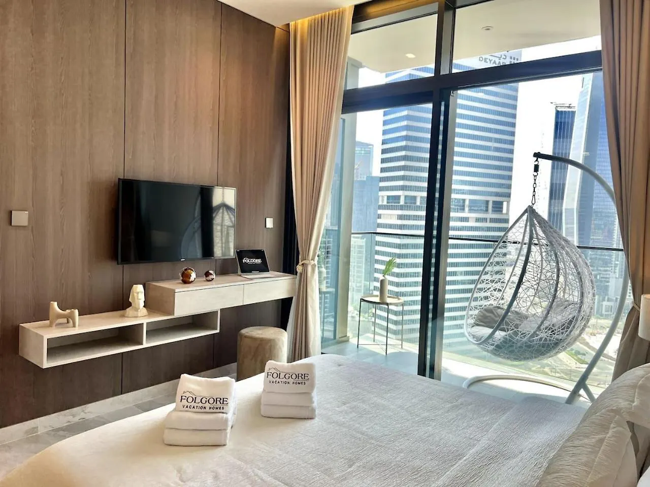 Apartment Burj Khalifa And Canal View With Ultra Luxury Dubai United Arab Emirates