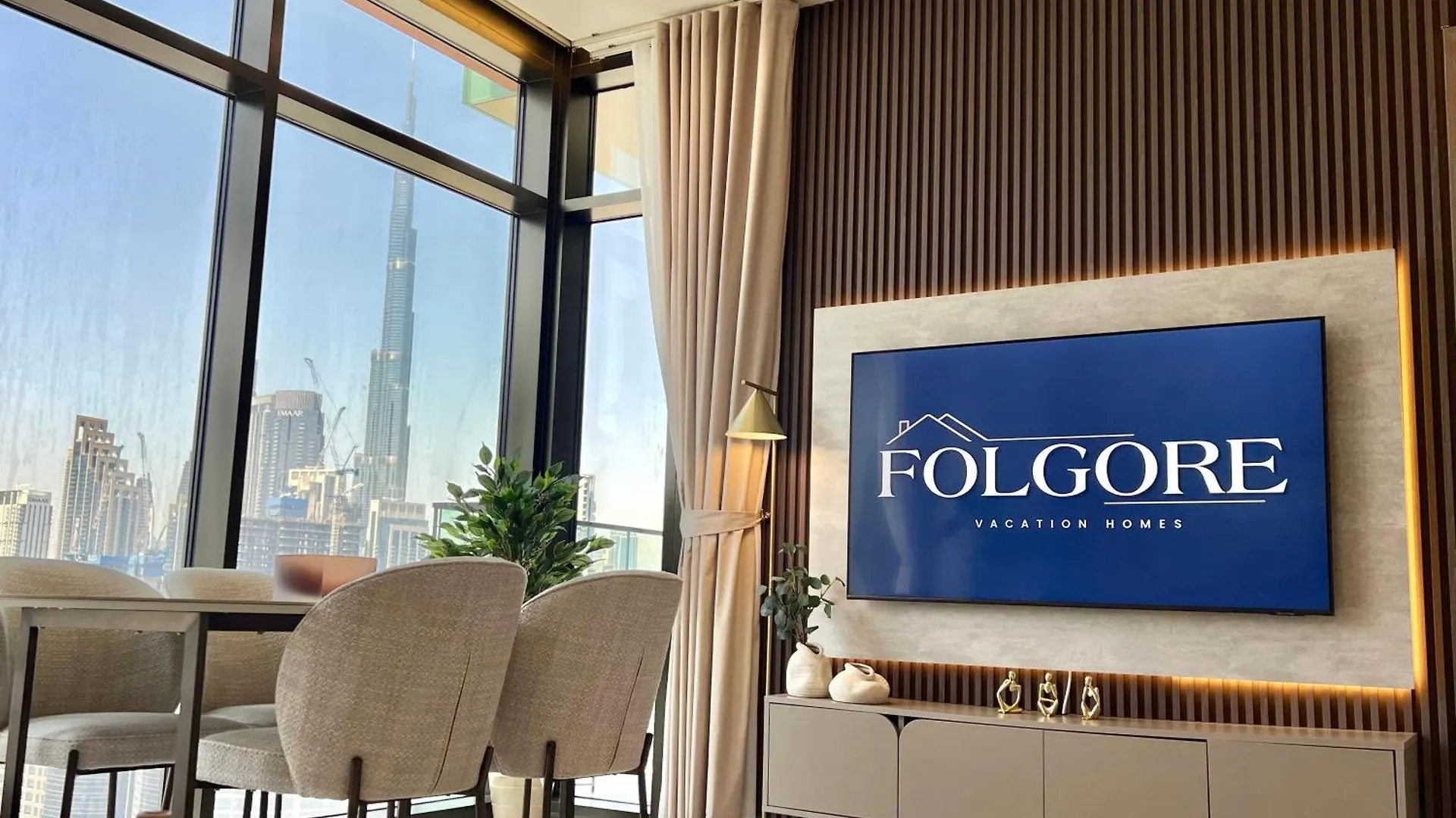 Burj Khalifa And Canal View With Ultra Luxury Dubai Apartment